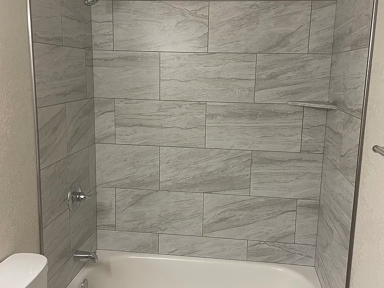 2495 S Mountain View Dr #2 — Photo 5