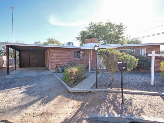 5th image of 1418 E Blacklidge Dr