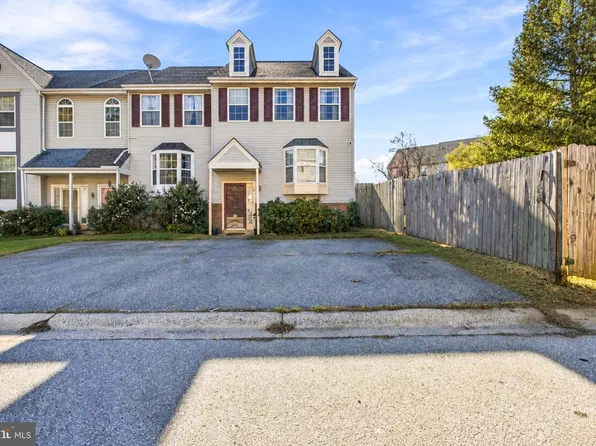 21 Winton Ln, Newark, DE 19702