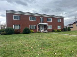 512 S 5th St #2A, Youngwood, PA 15697