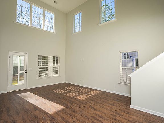 Pictures of previously built Wylie plan, colors and selections may vary