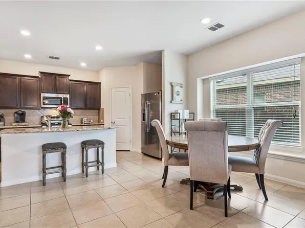 495 Shale Cir, Buda, TX 78610
