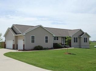 3389 Johnson Dr, Amana, IA 52203