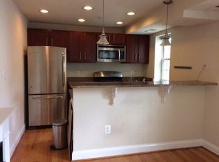 410 15th St NE APT 2, Washington, DC