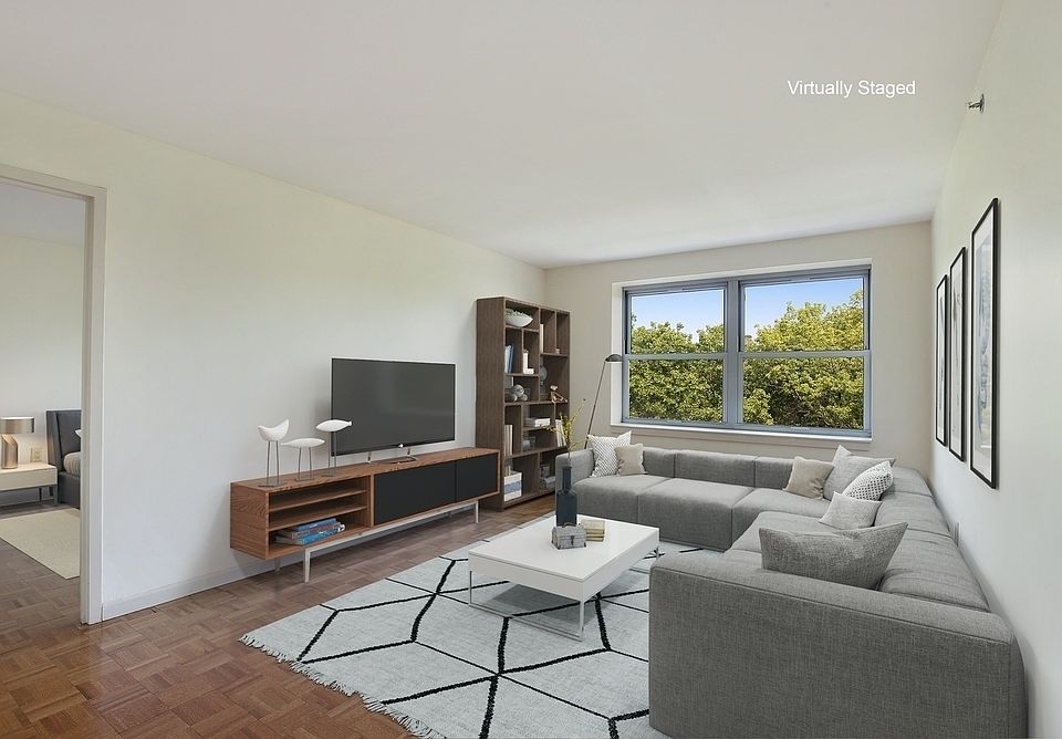 1st image of 218 Myrtle Ave APT 9B