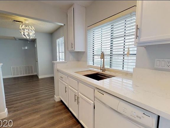 4th image of 4735 Nara Vista Way Unit 103