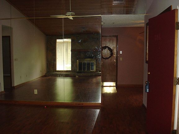 3rd image of 846 Bonnie Glen Dr SE #846