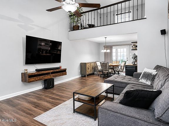 2nd image of 101 Laforet Court