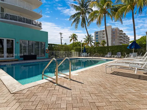 1555 N Treasure Dr APT 205, North Bay Village, FL 33141