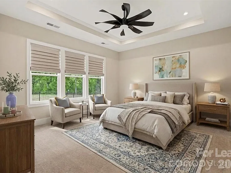 2026 Lake Como Dr — Photo 4