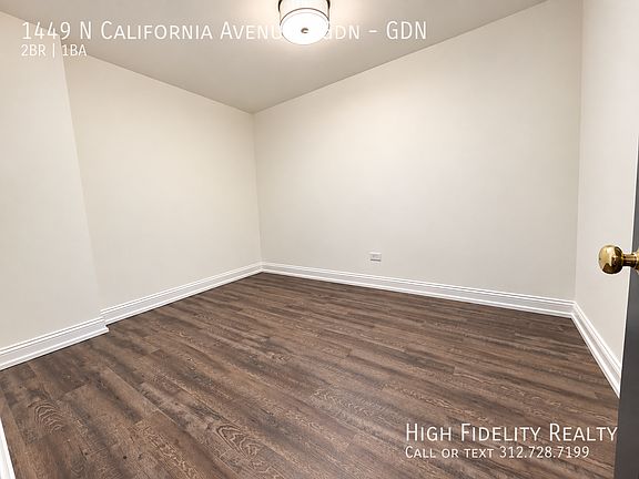 5th image of 1449 N California Ave
