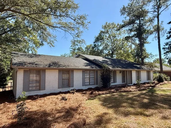 1814 Green Valley Ln, Albany, GA 31707