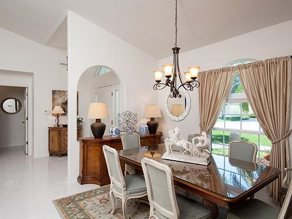 5th image of 5014 Southern Pine Cir