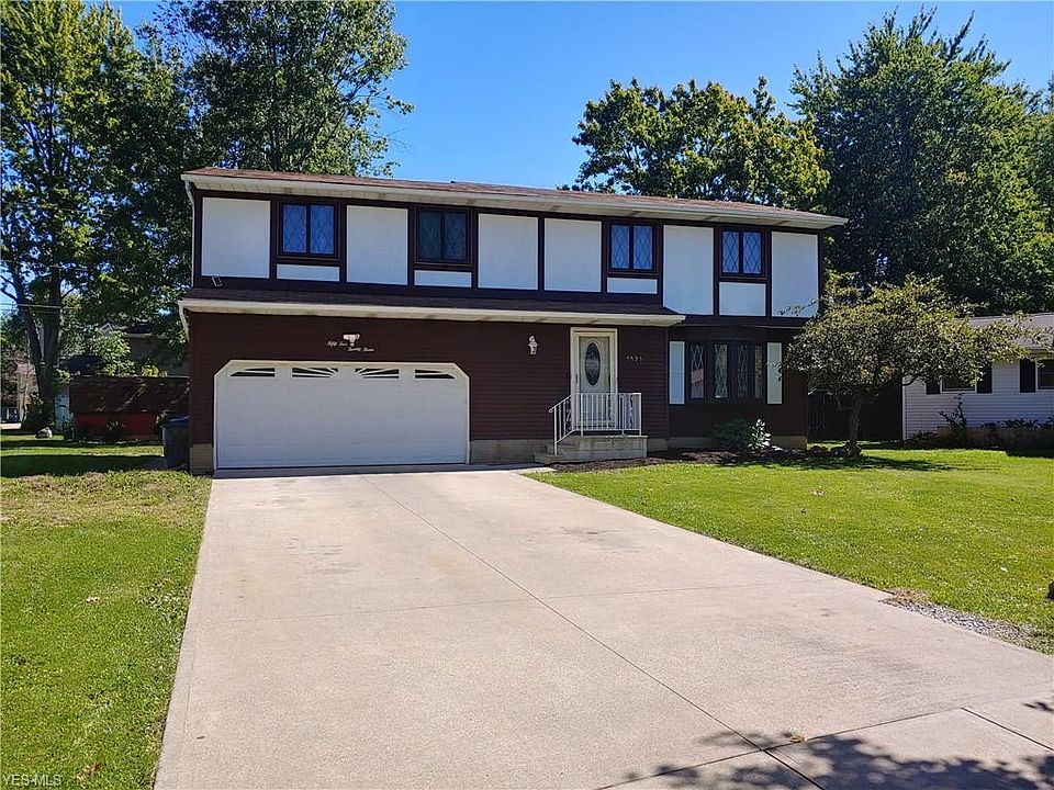 1st image of 5523 Duxbury Pl