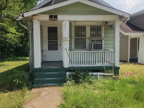 5626 Vivian Pl, Saint Louis, MO 63136