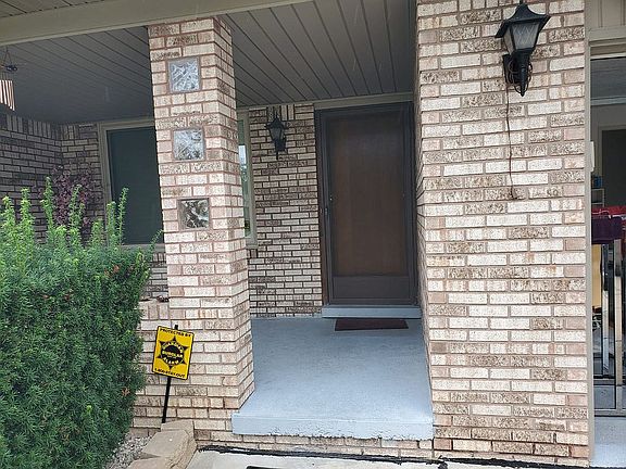2nd image of 13820 Diversion Dr