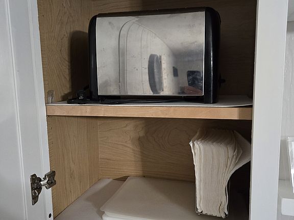 check for cutting boards, napkin holder and other appliances.