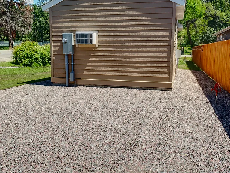 220 Commerce St — Photo 28