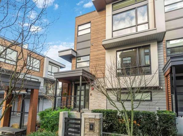 856 Orwell St #8, North Vancouver, BC V7J 0C2