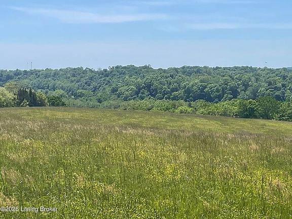 3rd image of 180 Valley Hill Rd