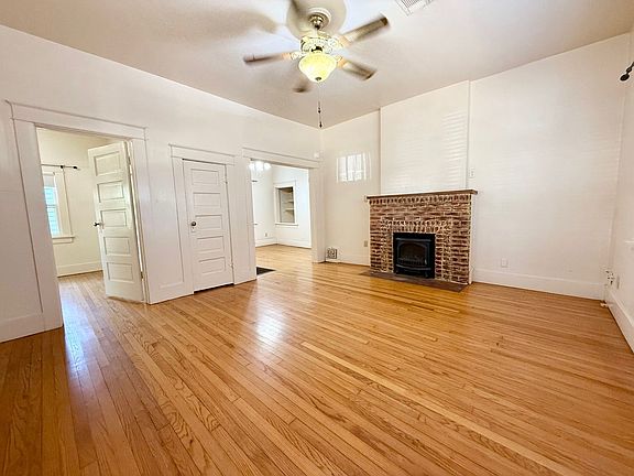 5th image of 445 College Ave