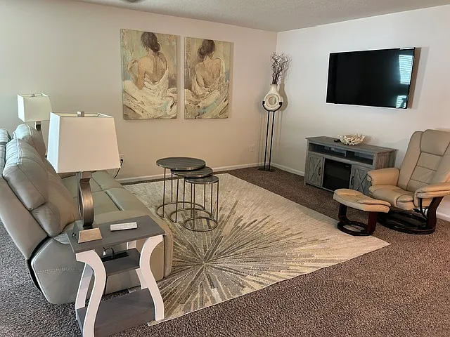 709 Grand Reserve Dr — Photo 6