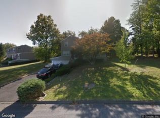 19 Berkley Dr, Rye Brook, NY 10573