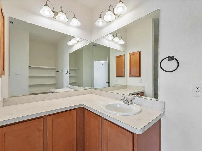 5006 Fairwater Ct — Photo 14