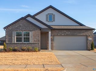 106 Cavern Ct, Huntsville, AL 35811