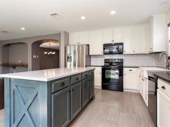 2706 Perkins Pl, Georgetown, TX 78626