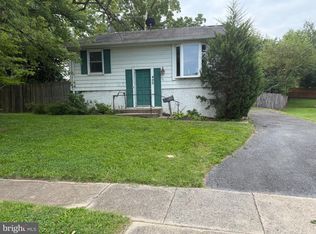 400 Carrollton Dr, Frederick, MD 21701