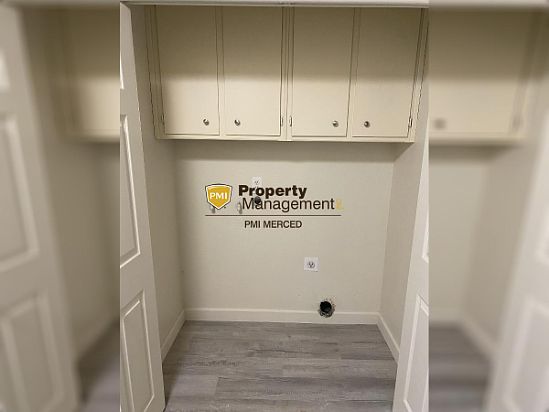 download (3)_04052023