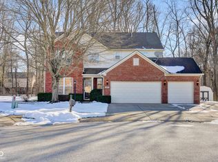 404 N Songbird Ct, Mooresville, IN