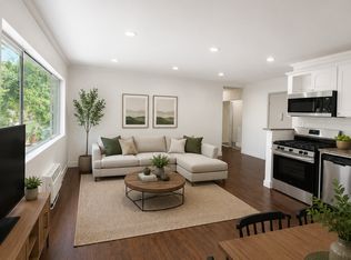 5245 Bakman Ave APT 9, North Hollywood, CA 91601