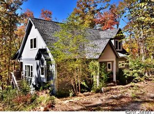 26 Rolling Ridge Trl, Black Mountain, NC 28711