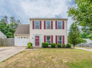 2031 Mallard Woods Pl, Charlotte, NC 28262