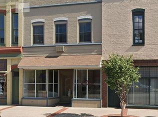 220 W Main St, Lowell, MI 49331