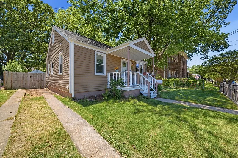 Building Photo - 3727 Henrico St