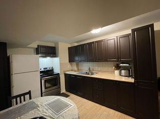 1 Yukon Dr #Basement, Richmond Hill, ON L4B 4E9
