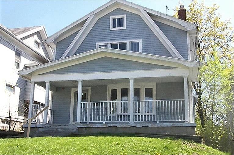 1st image of 1204 W Fairview Ave