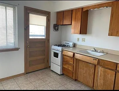 9620 W Oklahoma Ave #1 — Photo 1