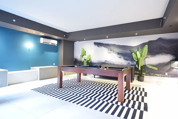 Rented by Mazel Realty USA Corp | media 32