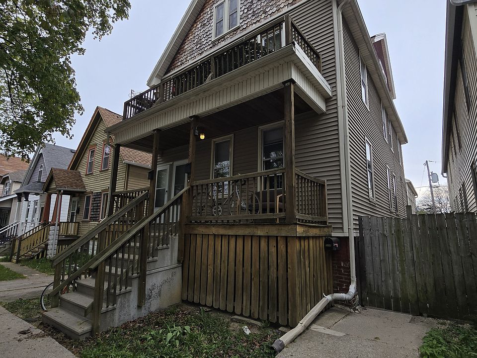 1st image of 2448 N Fratney St #1