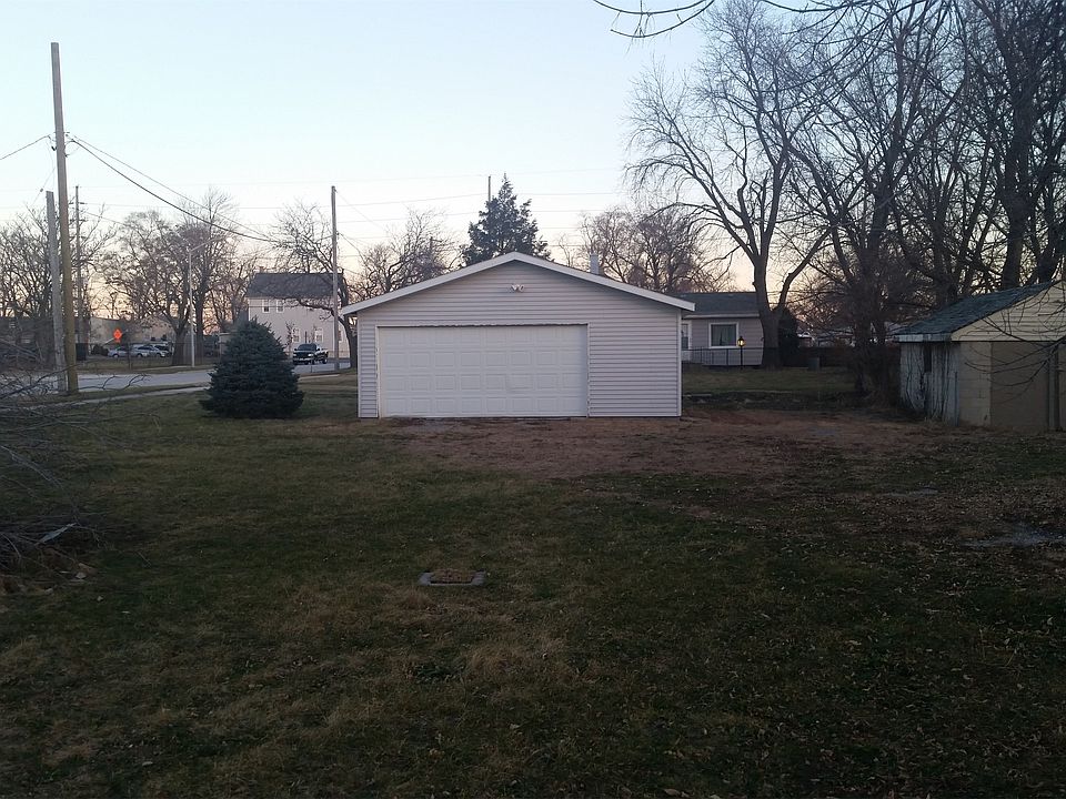 2nd image of 205 W Juliette St