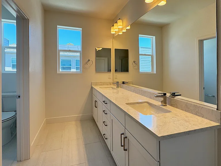 5017 Seashell Ter — Photo 7