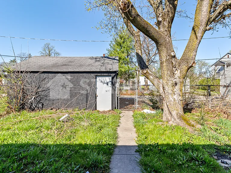 1311 S Ebright St — Photo 8