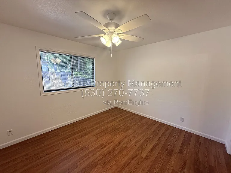 1515 Hemlock St #B — Photo 7