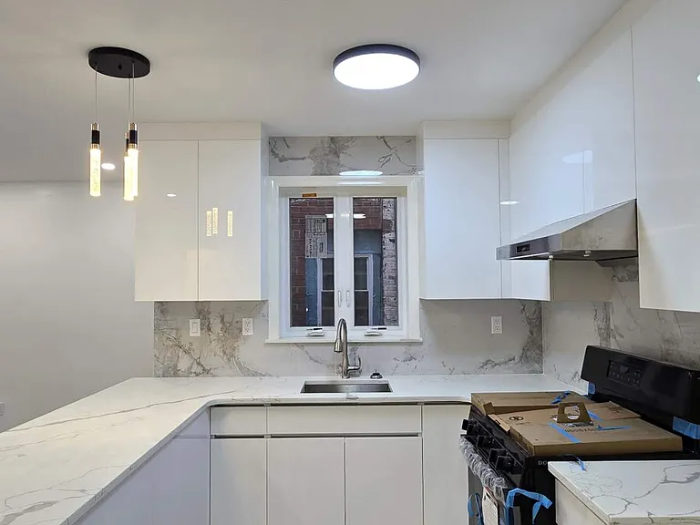7318 12th Ave #1 — Photo 7