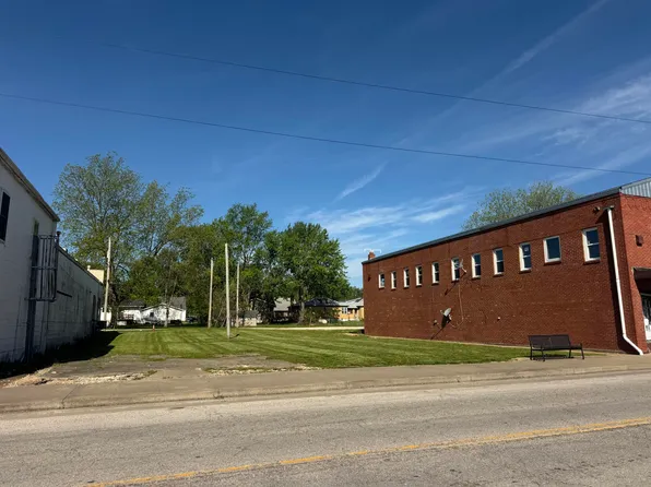 312 S Alvarado Ave, Belle, MO 65013