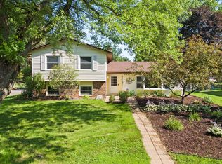 8304 69th St S, Cottage Grove, MN 55016